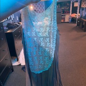 Light gray and mesh flower print shirt